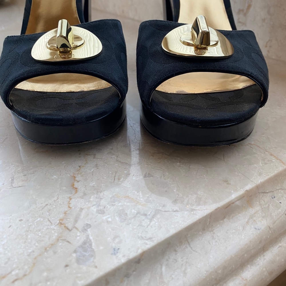 Coach Slide Heels - Picture 13 of 13